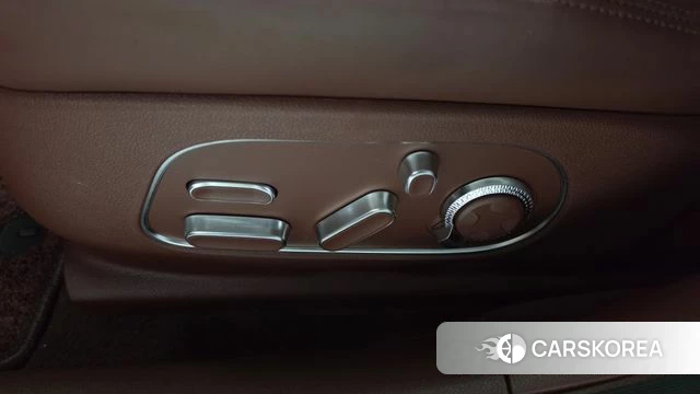 Genesis G90 (RS4) id 4711315 из Кореи 25