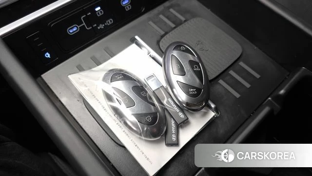 Hyundai Santa Fe (MX5) id 4185933 из Кореи 25