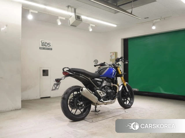 Triumph SPEED 400 id 3946671 из Японии 25