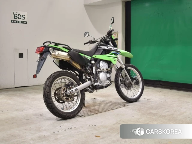 Kawasaki KLX250 id 4229636 из Японии 25
