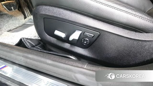 BMW 5 Series (G30) id 4552081 из Кореи 25