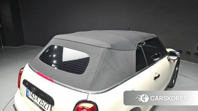 Mini Cooper S Convertible id 4707573 из Кореи 25