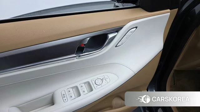 Hyundai The New Grandeur IG Hybrid id 4283993 из Кореи 25