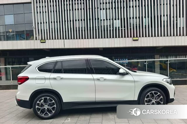 BMW X1 id 4215584 из Китая 25
