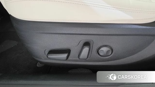 Hyundai The New Grandeur IG Hybrid id 4666224 из Кореи 25