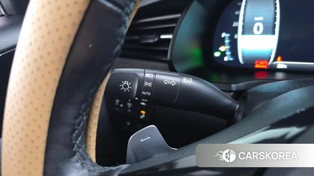 Kia K7 Premier Hybrid id 4882306 из Кореи 25