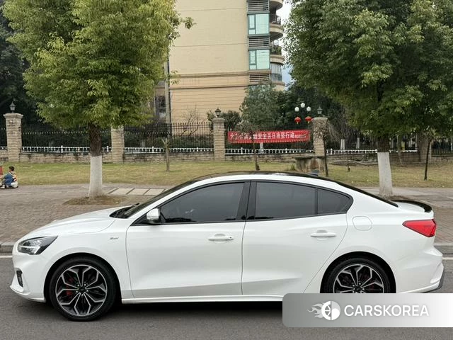 Ford Fox id 3882256 из Китая 25