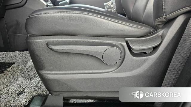 Hyundai Staria id 4185618 из Кореи 25