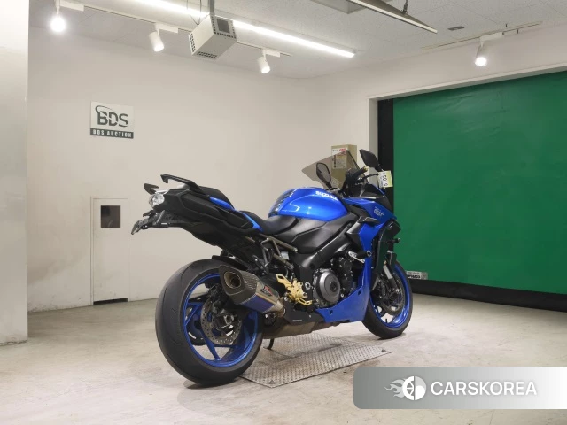 Suzuki GSX-S1000GT id 3947519 из Японии 25