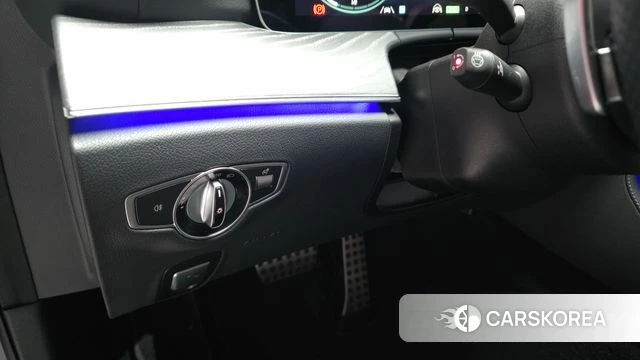 Mercedes-Benz E-Class W213 id 4282607 из Кореи 25