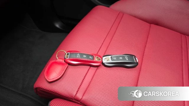 Porsche Cayenne (PO536) id 4700964 из Кореи 25