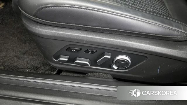 Hyundai Grandeur (GN7) id 4395092 из Кореи 25