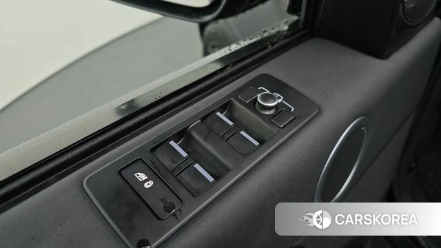 Land Rover Discovery 5 id 4351217 из Кореи 25