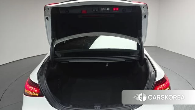 Mercedes-Benz E-Class W213 id 4670351 из Кореи 25