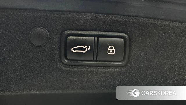 Hyundai The New Grandeur IG Hybrid id 4586536 из Кореи 25