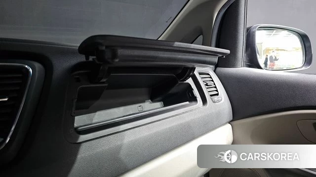 Kia The New Carnival id 4285648 из Кореи 25