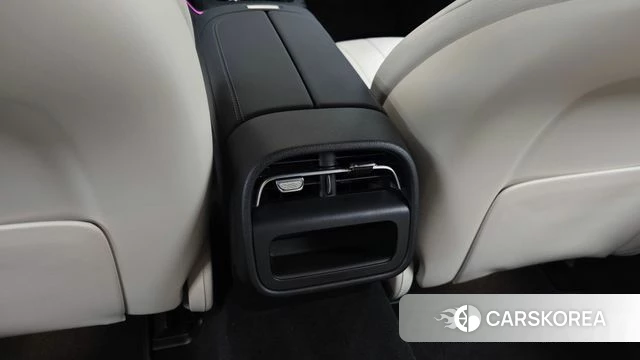 Mercedes-Benz E-Class W214 id 4644877 из Кореи 25