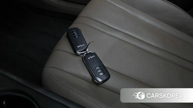 Kia K8 Hybrid id 4195309 из Кореи 25