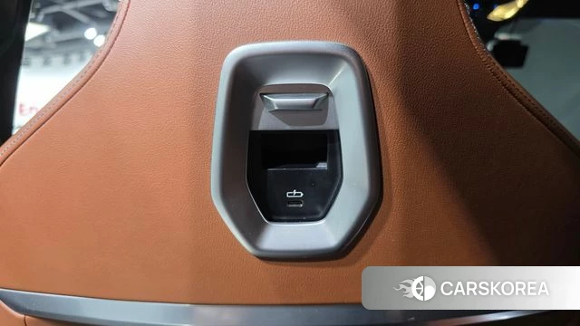 BMW 7 Series (G70) id 4898479 из Кореи 25