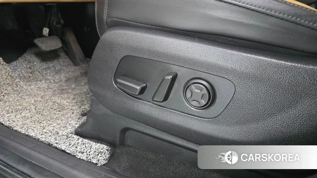 Kia Carnival 4th generation id 4631561 из Кореи 25