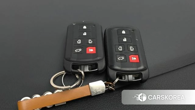 Toyota Sienna id 4765308 из Кореи 25