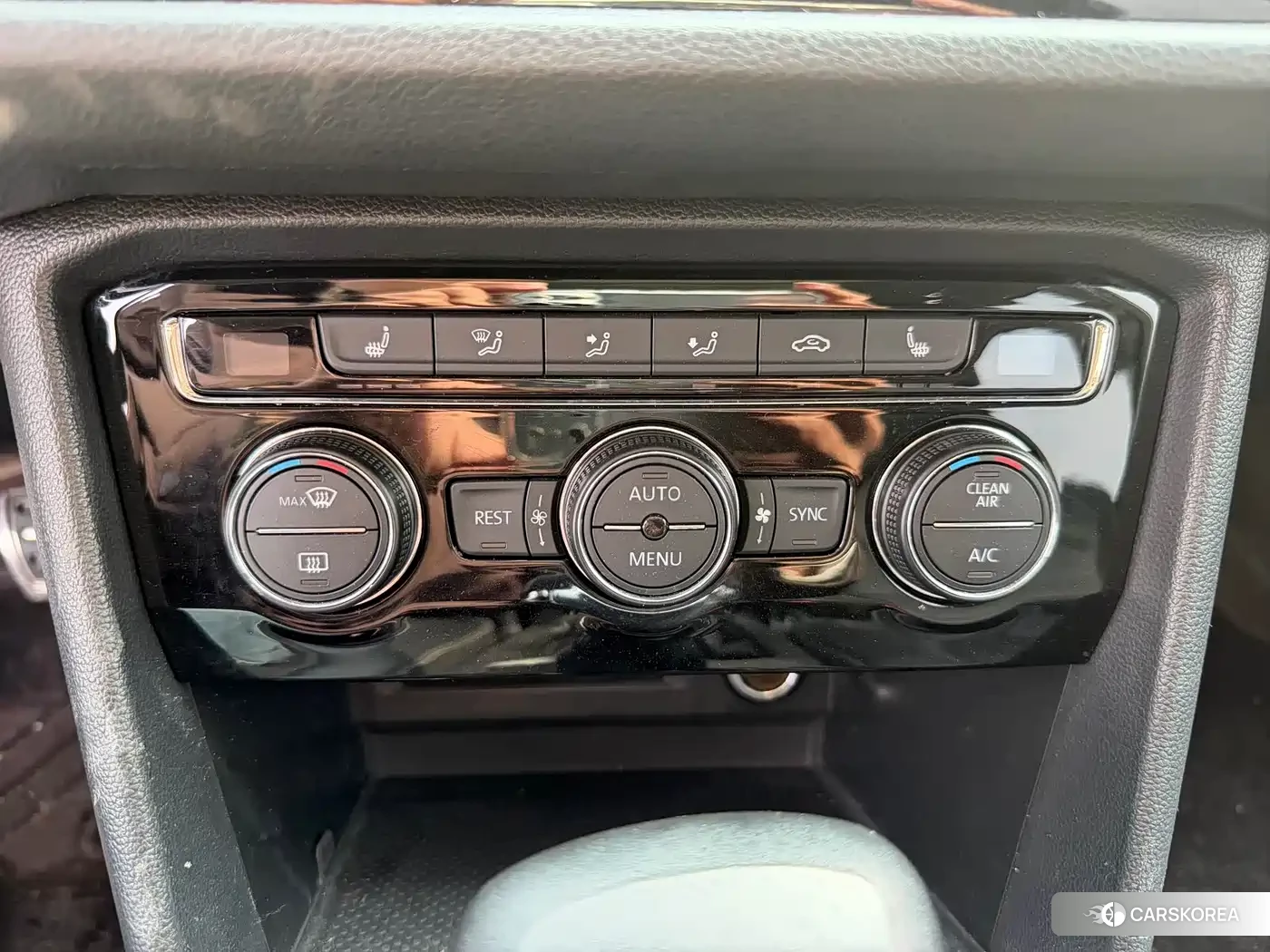 Volkswagen Tiguan L id 4607147 из Китая 26