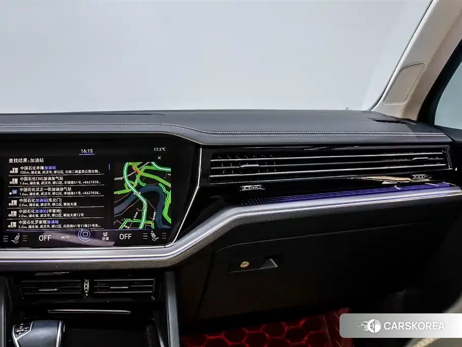 Volkswagen Touareg id 4570746 из Китая 25