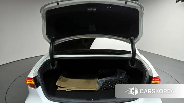 Hyundai The New Grandeur IG id 4309890 из Кореи 25