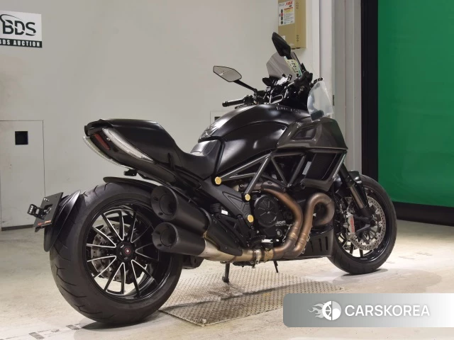 Проданный Ducati DIAVEL DARK id 4199180 из Японии, фото 25