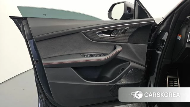 Audi RSQ8 (4M) id 4200779 из Кореи 25