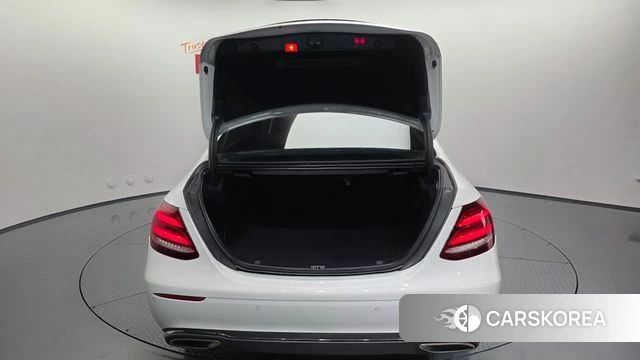 Mercedes-Benz E-Class W213 id 4465650 из Кореи 25