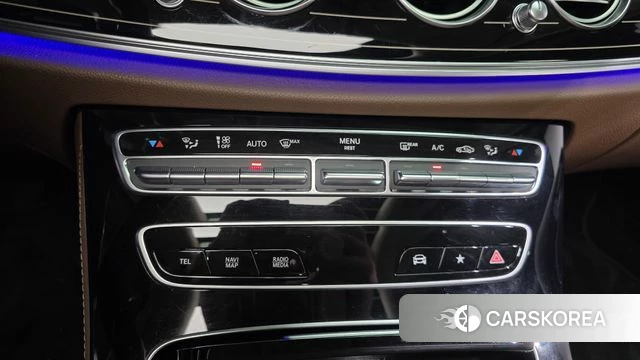Mercedes-Benz E-Class W213 id 4731801 из Кореи 25