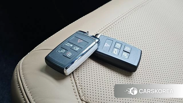 Land Rover Defender (L663) id 4734624 из Кореи 25
