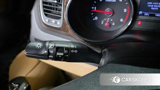 Kia The New Carnival id 4543256 из Кореи 25