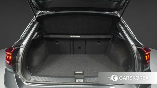 Volkswagen T-Roc id 4524811 из Кореи 25