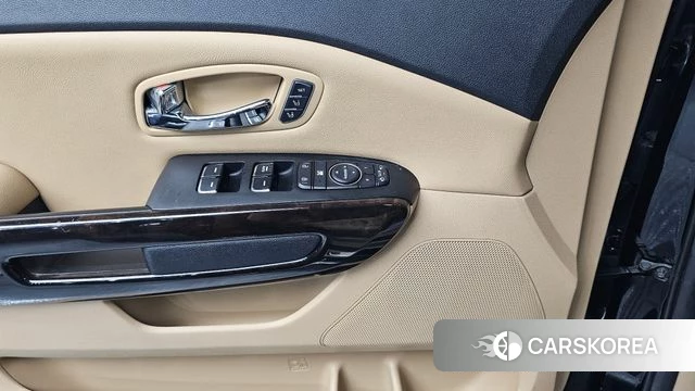 Kia The New Carnival id 4471124 из Кореи 25