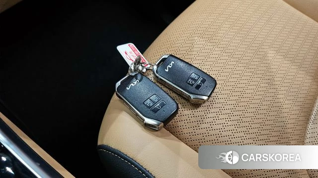 Kia Carnival 4th generation id 4186972 из Кореи 25