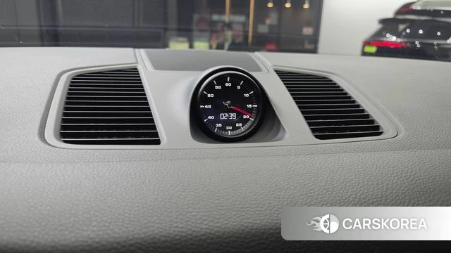 Porsche Cayenne (PO536) id 4224300 из Кореи 25