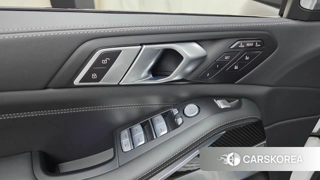 BMW X7 (G07) id 4441735 из Кореи 25