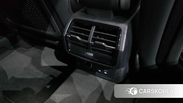 Audi Q3 (F3) id 4720633 из Кореи 25