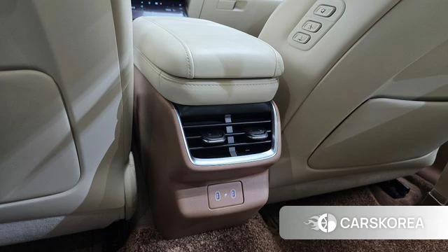 Hyundai Grandeur Hybrid (GN7) id 4687126 из Кореи 25
