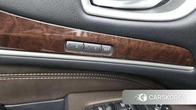 Infiniti QX60 id 4496736 из Кореи 25