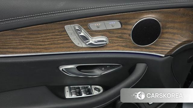 Mercedes-Benz E-Class W213 id 4871635 из Кореи 25