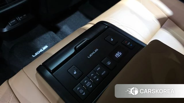 Lexus ES300h 7th generation id 4716731 из Кореи 25