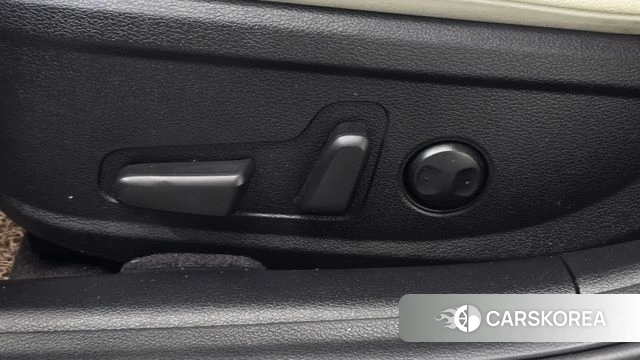 Hyundai The New Grandeur IG Hybrid id 4848959 из Кореи 25