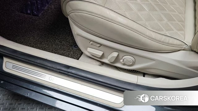 Genesis G70 id 4693900 из Кореи 25