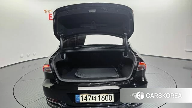 Hyundai The New Grandeur IG Hybrid id 4225189 из Кореи 25