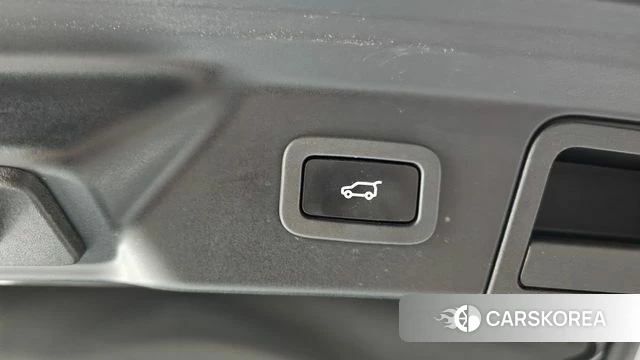 Land Rover Range Rover Velar id 4633320 из Кореи 25