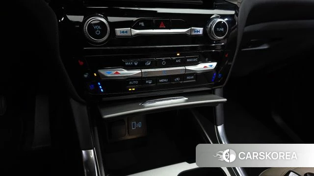 Ford Explorer 6th Generation id 4540390 из Кореи 25