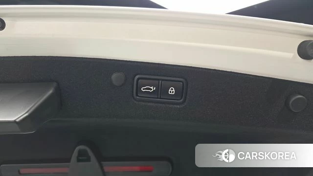Hyundai The New Grandeur IG id 4463619 из Кореи 25